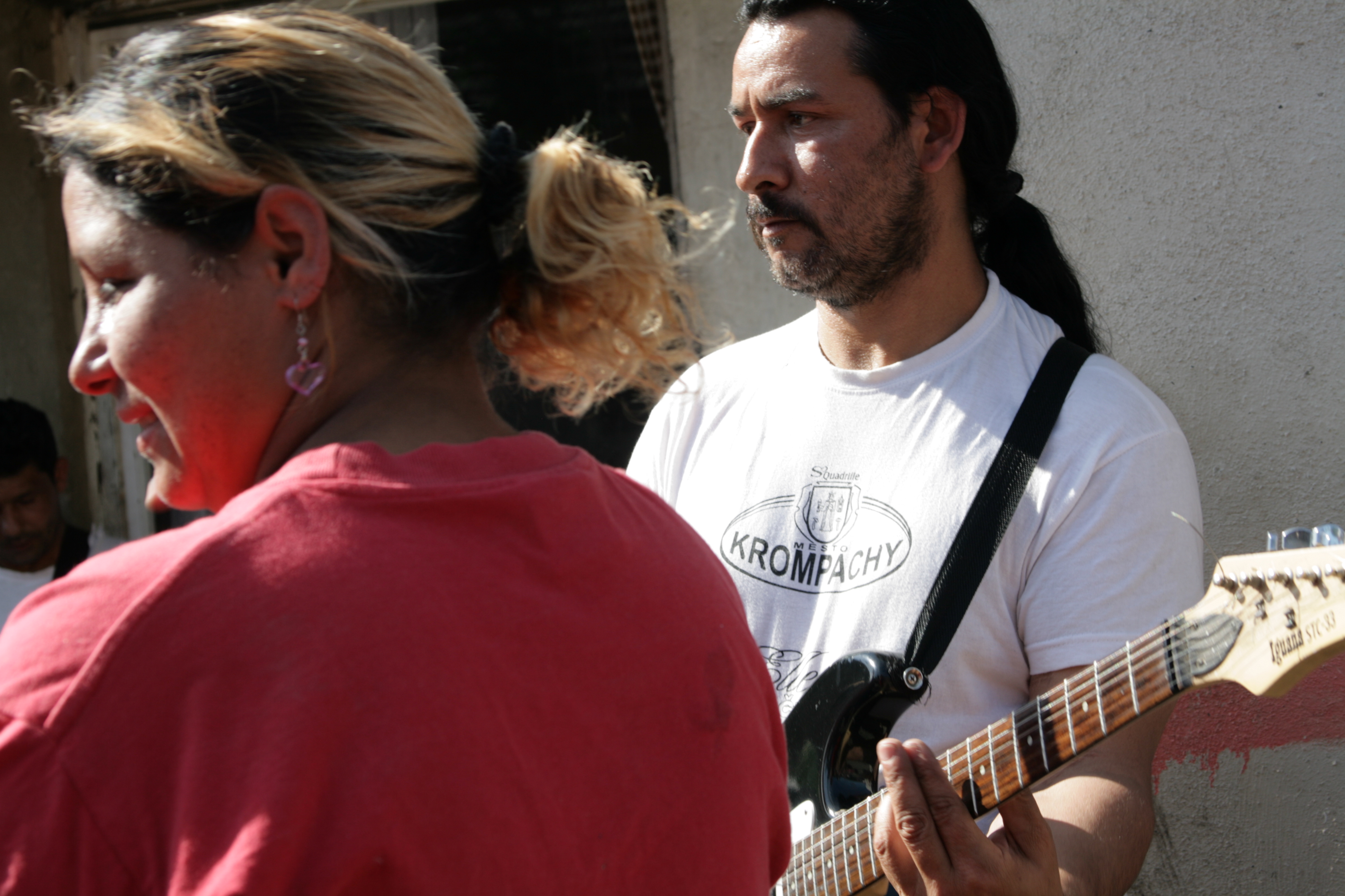 Mri piraňi tavel sa